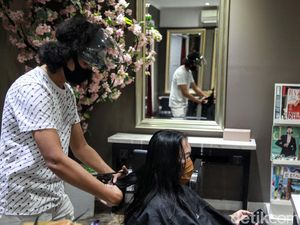 Geliat Ekonomi Usaha Kecil di Masa New Normal Geliat Ekonomi Usaha Kecil di Masa New Normal