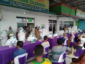 Ada Tes Masif Corona di Pasar Cileungsi Bogor, Begini Suara Para Pedagang Ada Tes Masif Corona di Pasar Cileungsi Bogor, Begini Suara Para Pedagang
