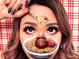 Jago Make-up, Wanita Ini Ubah Wajahnya Jadi Makanan Keren Jago Make-up, Wanita Ini Ubah Wajahnya Jadi Makanan Keren