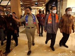 Mal di Jakarta Operasi Setengah Kapasitas, Pajaknya Bisa Dipangkas?