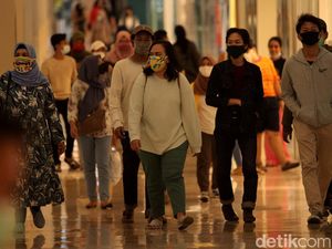 Ingat! Semua Pengunjung Mal Wajib Pakai Masker