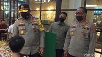 Momen Kapolda Metro Cek Protokol Kesehatan di Gancit