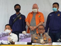 Polda Metro Jaya Bekuk Buronan FBI Russ Medlin