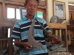 Wow! Warga Sragen Ini Koleksi Ribuan Fosil di Rumahnya
