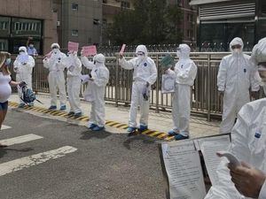 Tes Corona di Ibu Kota China yang Nyaris 1 Juta Orang Per Harinya