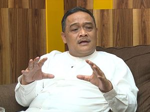 Kepala BP2MI Laporkan Penipuan yang Catut Namanya ke Polda Metro Kepala BP2MI Laporkan Penipuan yang Catut Namanya ke Polda Metro