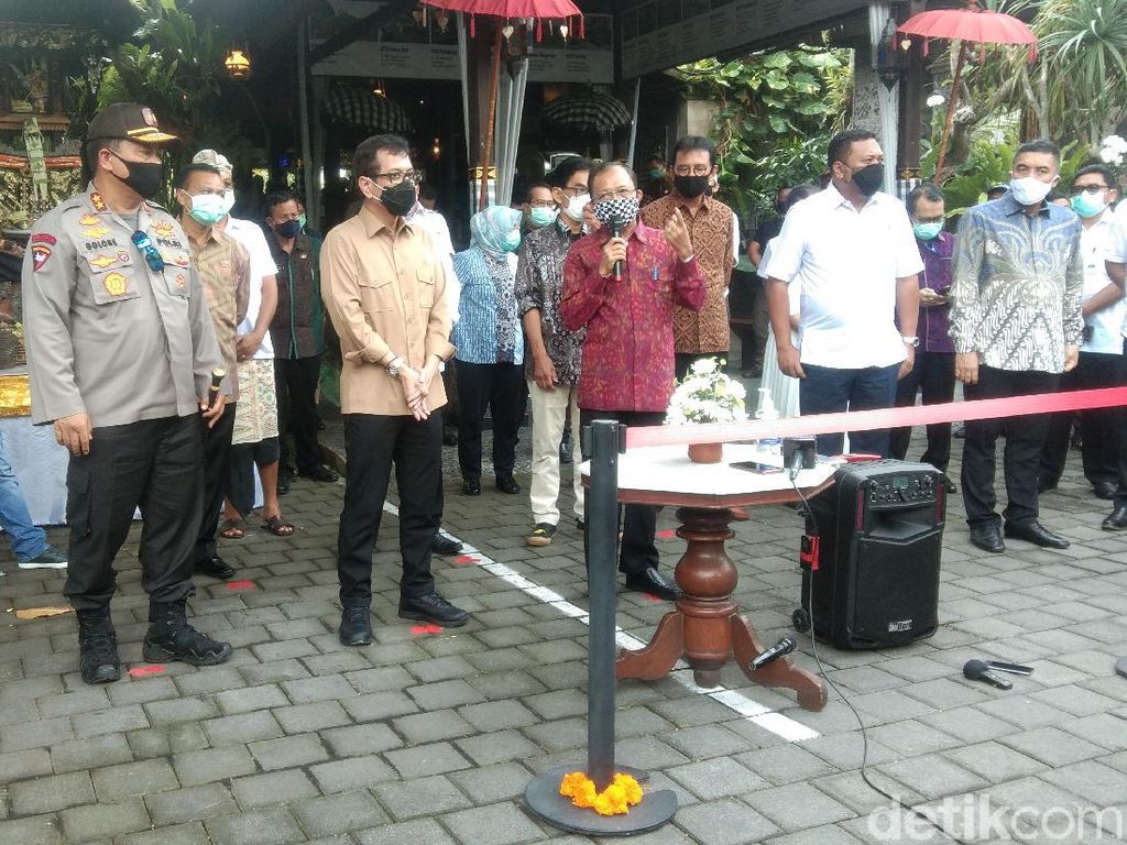 Risiko Tinggi, Bali Tak Tergesa-gesa Gaet Turis Asing Risiko Tinggi, Bali Tak Tergesa-gesa Gaet Turis Asing