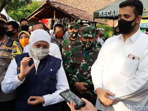 Khofifah Minta Warga Manfaatkan Keringanan Pajak Kendaraan Bermotor