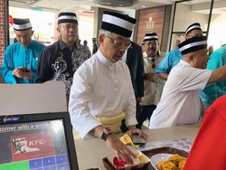 Raja Malaysia Turun Tangan di Tengah Seteru Muhyiddin vs Anwar Ibrahim