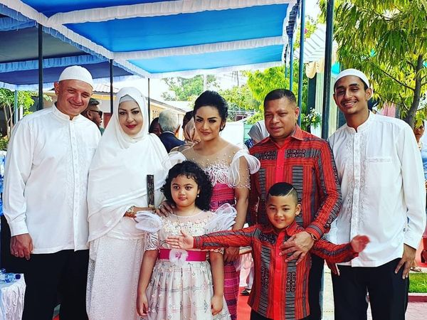 Kulineran Shechah Sagran, Mantan Istri Raul Lemos yang Akur dengan KD
