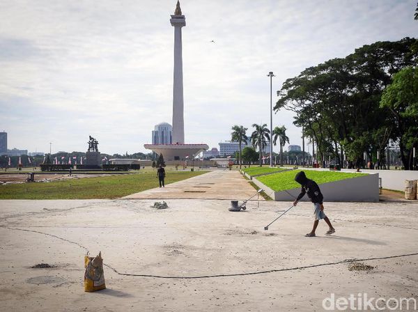 Potret Terkini Plaza Selatan Monas yang Kontroversial
