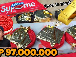 Wow! Tanboy Kun Pamer Makan Oreo Supreme Berlapis Emas 24 Karat