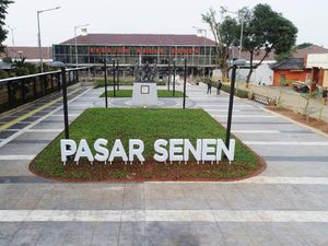 Foto: Wajah Baru Stasiun Kereta Api Jakarta yang Kinclong