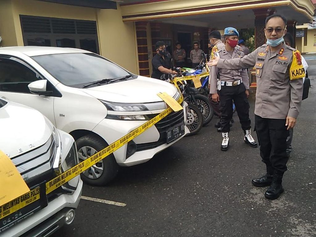 Polisi Bongkar Investasi Bodong Senilai Rp 131 M di Tana Toraja Sulsel Polisi Bongkar Investasi Bodong Senilai Rp 131 M di Tana Toraja Sulsel