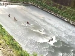 Bahaya! Spilway Bendungan Sindangheula Serang Dijadikan Seluncuran