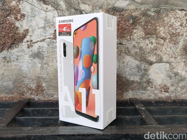 Unboxing Galaxy A11, Usung Empat Kamera Harga Rp 2 Juta