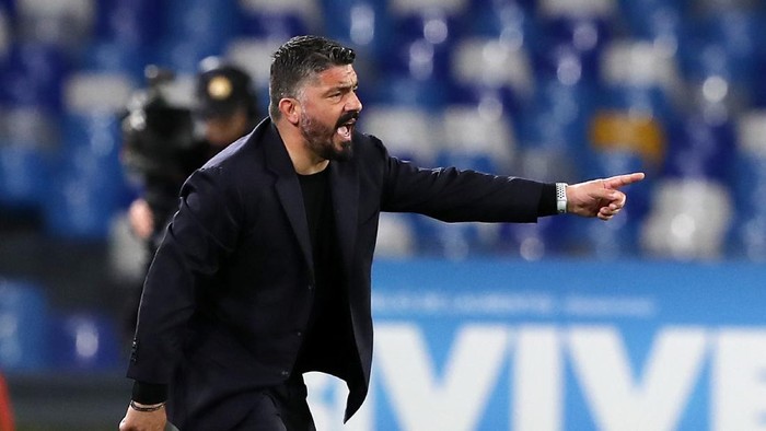 NAPLES, ITALY - FEBRUARY 29: Gennaro Gattuso SSC Napoli coach gestures during the Serie A match between SSC Napoli and  Torino FC at Stadio San Paolo on February 29, 2020 in Naples, Italy. (Photo by Francesco Pecoraro/Getty Images)