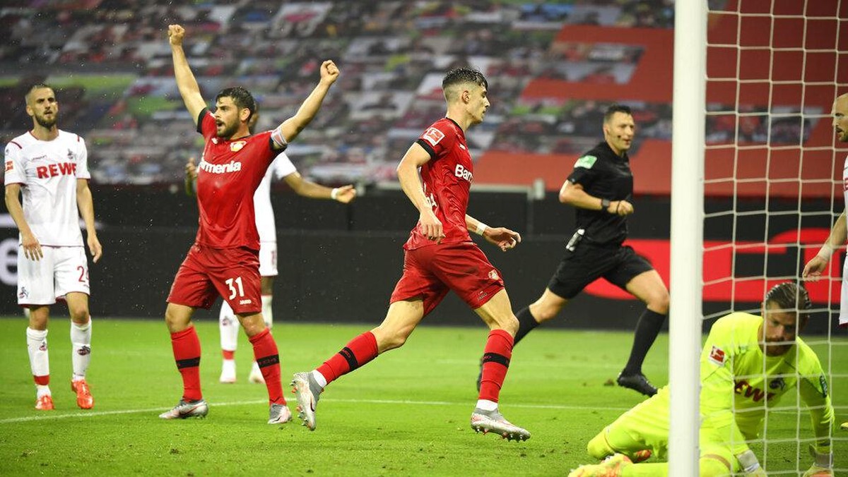 Kai Havertz mencetak gol Leverkusen. (Foto: AP/Ina Fassbender)
