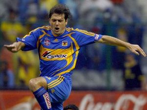 Kisah Pesepakbola Ngaku Diculik Alien Sehingga Telat Latihan