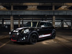 MINI GT Edition Tebatas Hanya 30 Unit, Ini Bedanya
