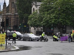 Mobil PM Inggris Boris Johnson Tabrakan Beruntun, Semua Penumpang Selamat