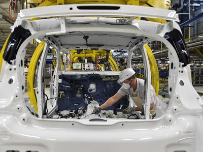 Pabrik Fiat Chrysler Kembali Beroperasi