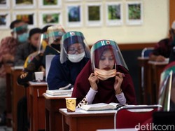 Face Shield Disebut Lebih Efektif Cegah Virus Corona di Kondisi Seperti Ini
