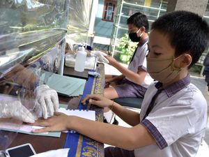 Protokol Kesehatan saat Pengambilan Dokumen Kelulusan