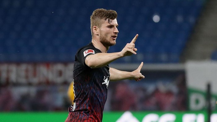 LEIPZIG, GERMANY - JUNE 17:  Timo Werner of RB Leipzig celebrates after scoring his teams second goal during the Bundesliga match between RB Leipzig and Fortuna Duesseldorf at Red Bull Arena on June 17, 2020 in Leipzig, Germany. (Photo by Alexander Hassenstein/Getty Images)