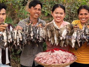 Wow! YouTuber Ini Hobi Masak Ratusan Kilo Tikus dan Kerang