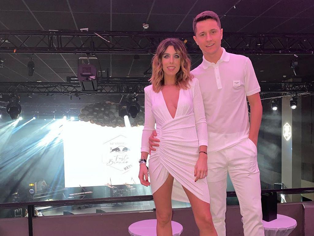 Kisah Herrera Dilarang Pacar ke Toilet Saat Pesta Ultah Neymar Kisah Herrera Dilarang Pacar ke Toilet Saat Pesta Ultah Neymar