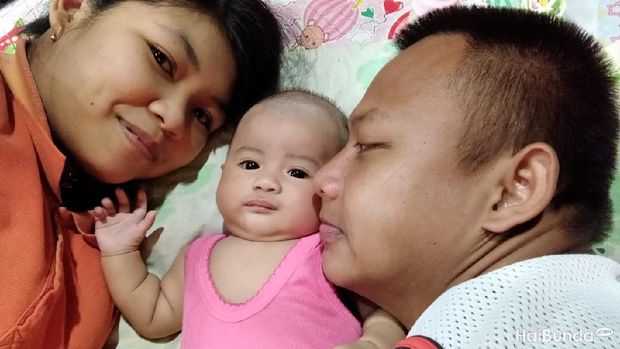 Andika, Pria Difabel Jualan Tisu Demi Anak dan Istri