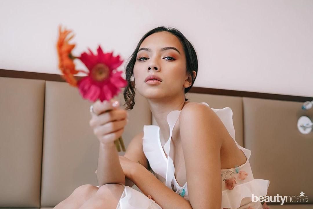 tips gaya foto ala Nazla Alifa/Sumber: instagram.com/nazlaalifa