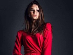 The Sun menyebut, penunjukan Rebecca sebagai anggota direksi sudah dikonfirmasi oleh Claudiu Rotar selaku direktur klub. (Foto: Facebook Rebecca Dumitrescu)