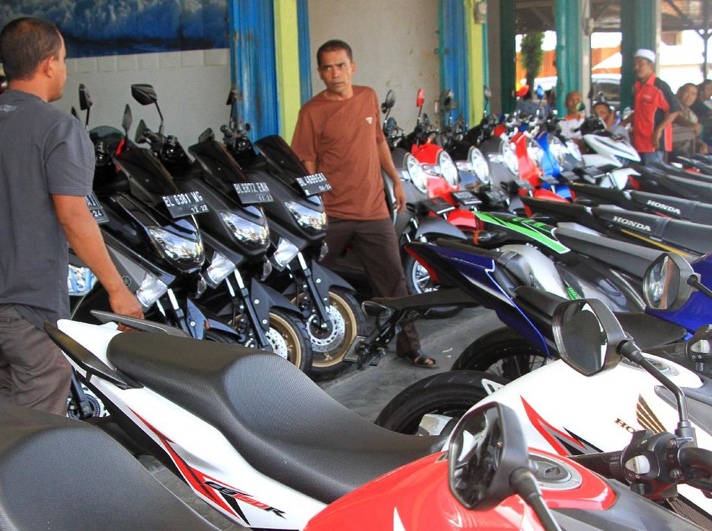 Harga Motor Bekas: Skutik 150 CC Tahun 2019, PCX Vs Nmax Siapa Lebih Murah? Harga Motor Bekas: Skutik 150 CC Tahun 2019, PCX Vs Nmax Siapa Lebih Murah?