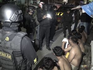 Polisi Tangkap 11 Orang Pelaku Tawuran di Wilayah Tallo Makassar