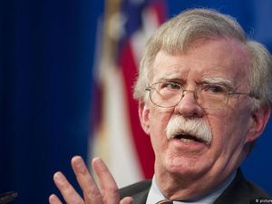 Video Eks Penasihat Keamanan AS Tertawakan Ancaman Trump ke Iran Video Eks Penasihat Keamanan AS Tertawakan Ancaman Trump ke Iran