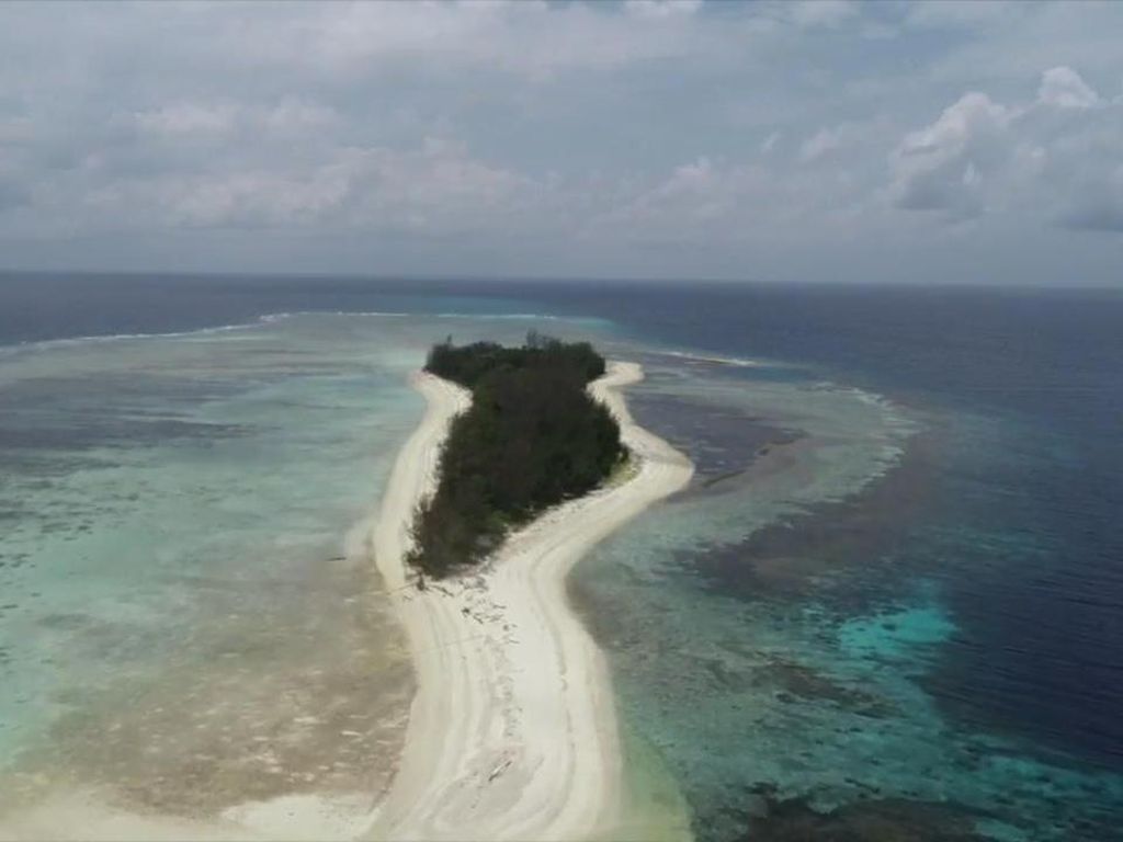 Geger Pulau Malamber: Bupati Penajam Siap Diklarifikasi, Polisi Klaim Ada Bukti Geger Pulau Malamber: Bupati Penajam Siap Diklarifikasi, Polisi Klaim Ada Bukti