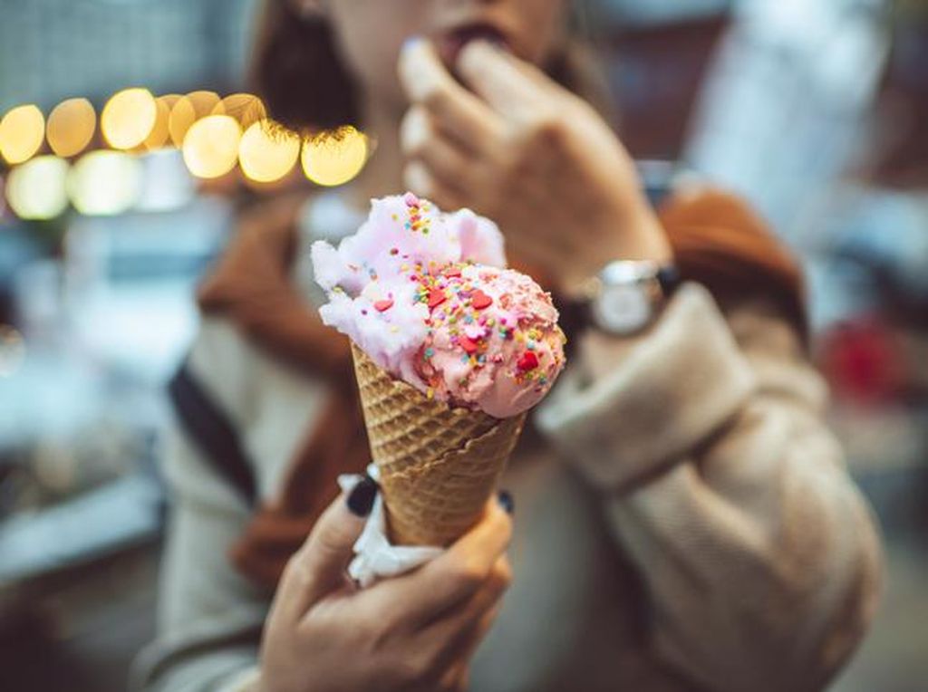 Es Krim Pertama Kali Ditemukan di China atau Italia? Es Krim Pertama Kali Ditemukan di China atau Italia?