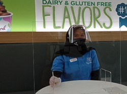 Curhat Pegawai Resto Saat Kembali Bekerja dengan Konsep New Normal