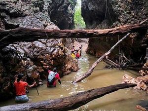 Begitu Eksotis, Jelajah Sungai Pampang Samarinda