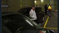 Meme Roy Keane nungguin David De Gea di parkiran usai pertandingan. (Foto: internet/Twitter)