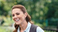 Tanpa Masker, Kate Middleton Perdana Keluar Rumah Setelah Karantina