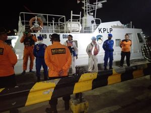 Evakuasi Tenggelamnya KM. Puspita Jaya, Kemenhub Kerahkan 3 Kapal Patroli