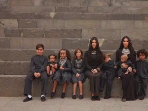 Kim Kardashian Sengaja Beri Ponakannya Junk Food karena Alasan Ini