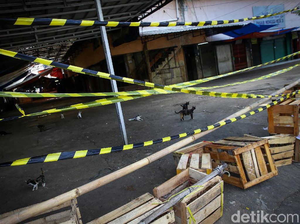 Pasar Minggu Ditutup 3 Hari Imbas 3 Pedagang Positif Corona Pasar Minggu Ditutup 3 Hari Imbas 3 Pedagang Positif Corona