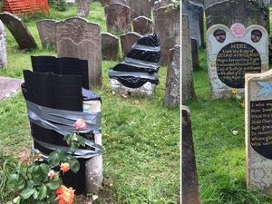 Batu Nisan Korban Perbudakan Abad ke-18 di Inggris Dirusak, Apa Motifnya?