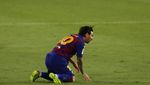 Potret Lionel Messi Jatuh Bangun Lawan Sevilla