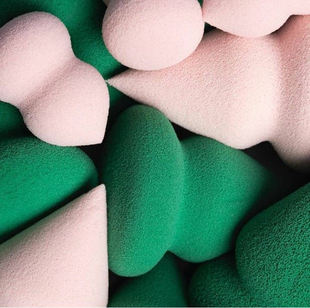 Macam-macam bentuk beauty blender/instagram.com/queentarzi Macam-macam bentuk beauty blender dan fungsinya