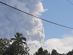 Gunung Merapi Erupsi, Warga di Klaten Dengar Gemuruh Cukup Keras